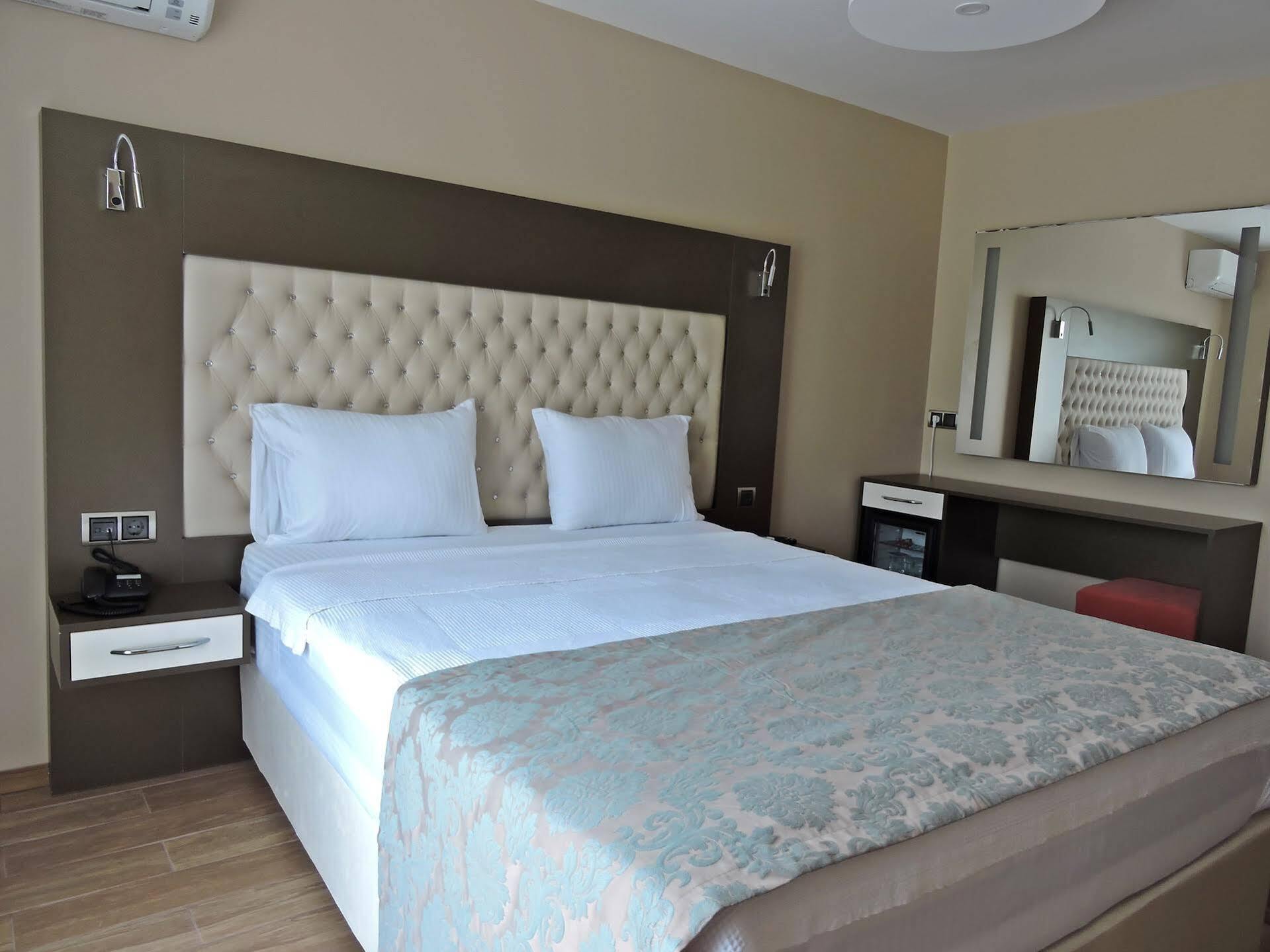 Senler Boutique Hotel ซาพานจา ภายนอก รูปภาพ